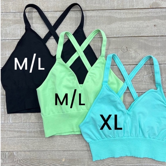 🔴 JUST IN 🔴 Free People Happiness Runs Crop Tops Size M/L & Hot Shot Pants NWT - Picture 11 of 15